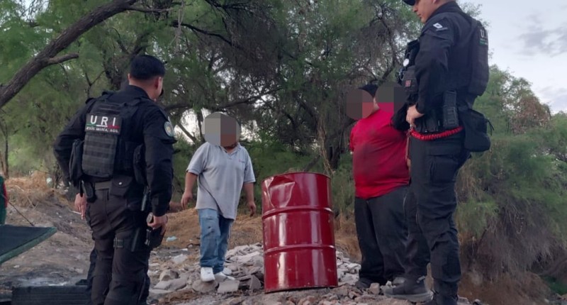 DETENIDOS POR DERRAMAR ACEITE EN EL CAUCE DEL RÍO SAN PEDRO EN EL MUNICIPIO DE JESÚS MARÍA