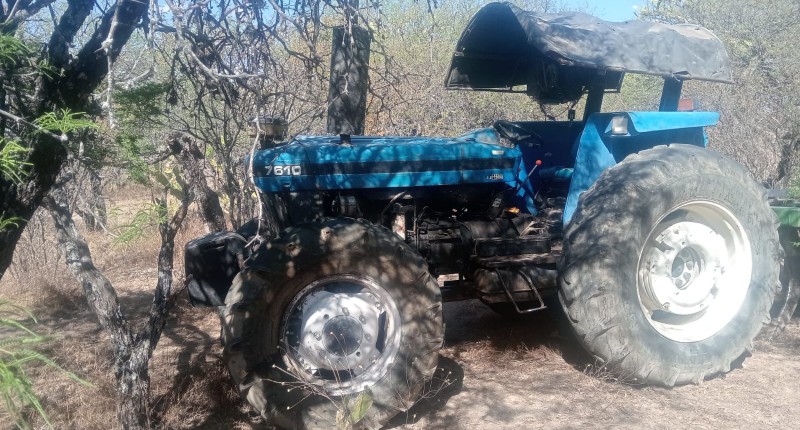 RECUPERAN TRACTOR AGRÍCOLA ROBADO EN LA COMUNIDAD DE EL TURICATE, EN AGS