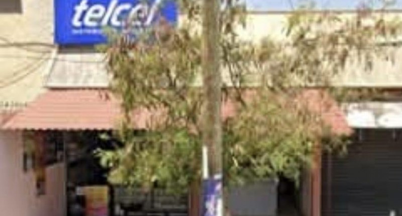 ROBAN TIENDA DE TELCEL EN EL GÓMEZ PORTUGAL EN AGS; SE LLEVAN 33 MIL PESOS EN CELULARES Y EFECTIVO 