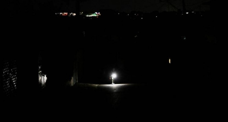 CRISIS EN CUBA: COLAPSA EL SISTEMA DE ENERGÍA ELÉCTRICA Y AFECTA A 3.4 MILLONES DE PERSONAS