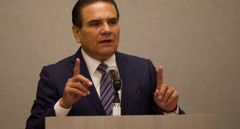 FGR SOLICITA EXTRADICIÓN DE DOS COLABORADORES DE SILVANO AUREOLES POR DESVÍO DE RECURSOS; LOS UBICA EN EU Y ARGENTINA