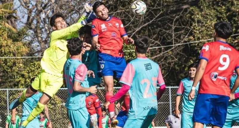 PRESIDENTE MUNICIPAL DE AUTLÁN, JALISCO, GOLPEA Y AMENAZA A LOS ÁRBITROS EN PARTIDO DE TERCERA DIVISIÓN I VIDEO