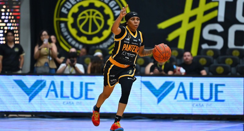 PANTERAS DE AGUASCALIENTES BARREN A FUERZA REGIA A DOMICILIO