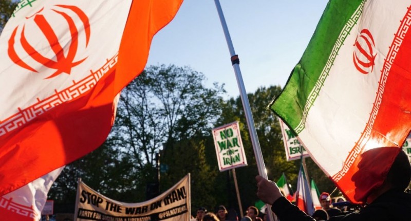 IRÁN CONFIRMA CESE AL FUEGO BILATERAL Y ANUNCIA NEGOCIACIONES DE PAZ CON EE.UU. EN PAKISTÁN