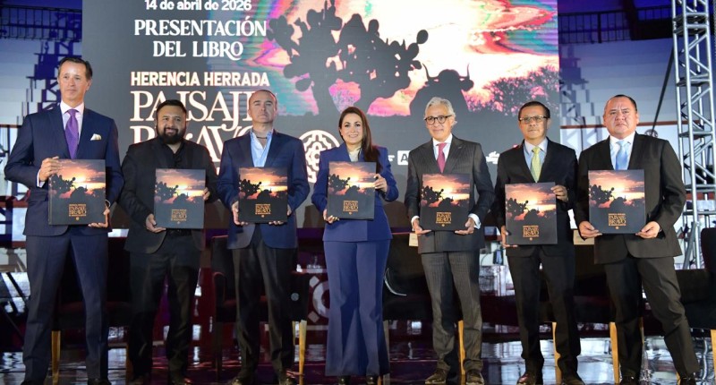 TERE JIMÉNEZ ENCABEZA PRESENTACIÓN DE `HERENCIA HERRADA, PAISAJE BRAVO DE AGUASCALIENTES´, LIBRO SOBRE EL LEGADO TAURINO DEL ESTADO