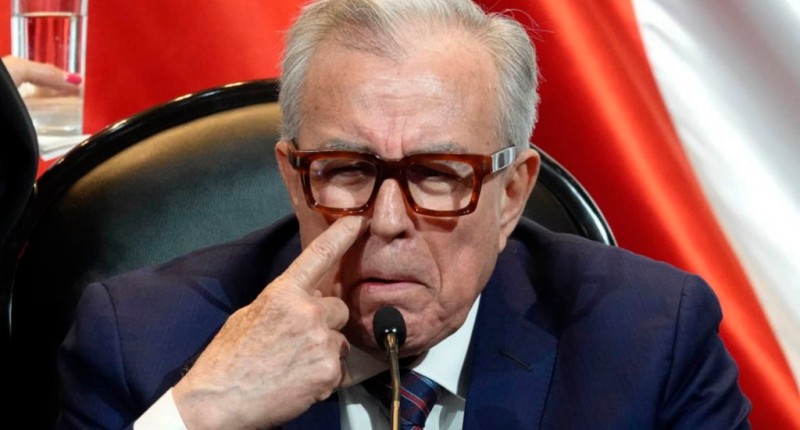 EE.UU. RETIRÓ VISA A ROCHA MOYA EN 2025, AFIRMA EL PERIODISTA STEVE FISHER