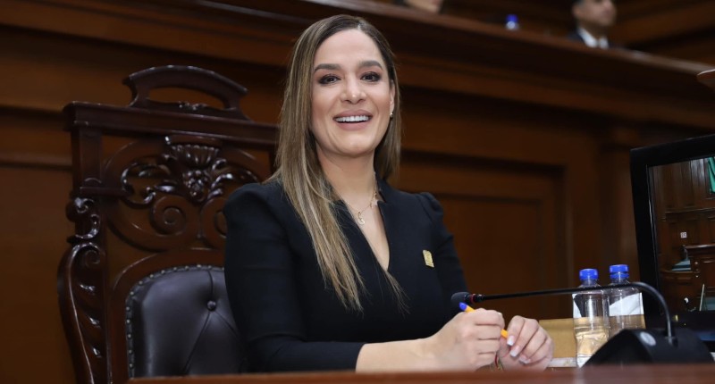 ARLETTE MUÑOZ CONSIGUE AVANCES LEGISLATIVOS EN SALUD CON PERSPECTIVA DE IGUALDAD