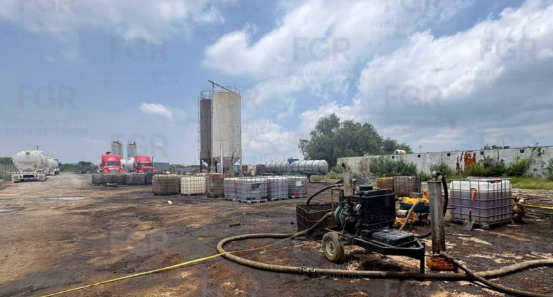 MÁS DE UN MILLÓN DE LITROS DE POSIBLE HIDROCARBURO FUERON ASEGURADOS POR LA FGR Y SSPC EN NUEVO LEÓN