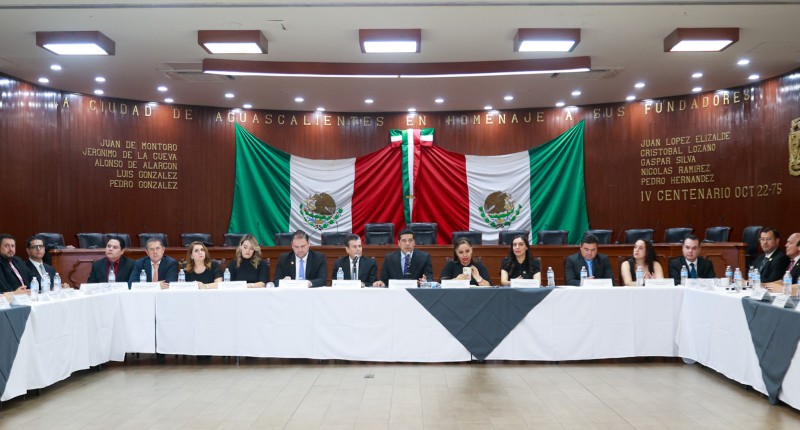 ENCABEZA ALCALDE DE AGS, LEO MONTAÑEZ, TOMA DE PROTESTA DE NUEVOS INTEGRANTES DEL CONSEJO DE LA CIUDAD 2026-2029