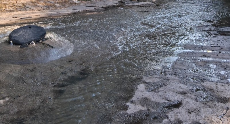 DENUNCIA CIUDADANA| BROTE DE AGUAS NEGRAS EN COLONIA TROJES DE ALONSO 