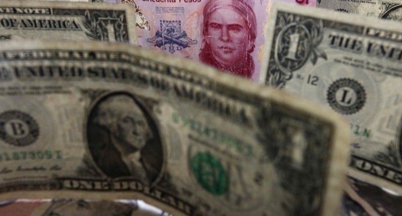 PRECIO DEL DÓLAR HOY: PESO MEXICANO TENSO, ¿METERÁ `GOL AL DÓLAR EL 11 DE JUNIO?
