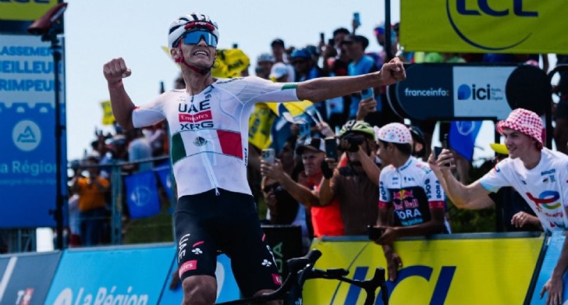 ISAAC DEL TORO CONQUISTA SÉPTIMA ETAPA DEL TOUR DE AUVERNIA RÓDANO ALPES