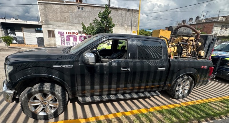 DETENIDOS EN AGS MANEJANDO CAMIONETAS CON ALTERACIONES EN SUS NÚMEROS DE SERIE