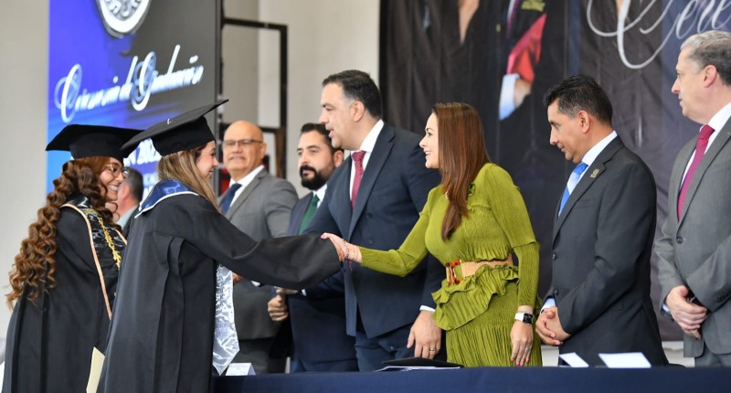 CON NUEVOS MAESTROS MEJOR PREPARADOS, EN AGUASCALIENTES SE FORTALECE LA EDUCACIÓN
