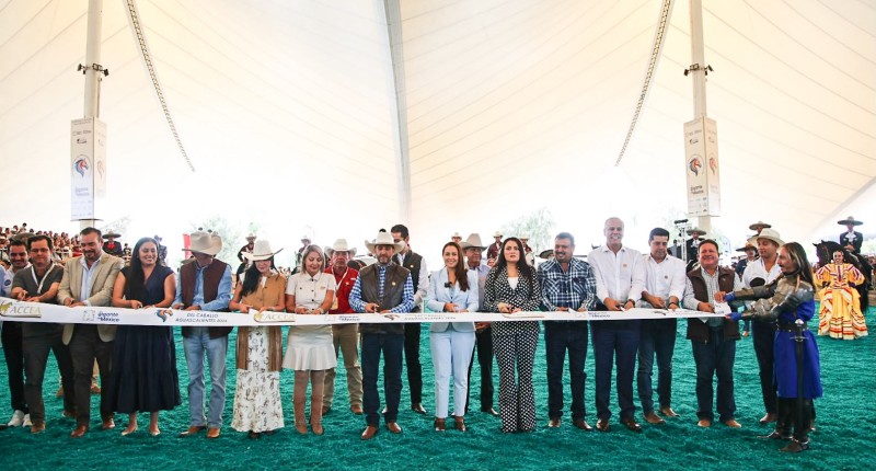 TERE JIMÉNEZ INAUGURA LA FERIA INTERNACIONAL DEL CABALLO, QUE POR 10 DÍAS CONVERTIRÁ A AGUASCALIENTES EN LA CAPITAL ECUESTRE DE AMÉRICA