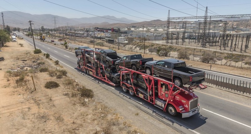 MÉXICO REDOBLA LA PRESIÓN PARA QUE ESTADOS UNIDOS REDUZCA SUS ARANCELES A LOS VEHÍCULOS
