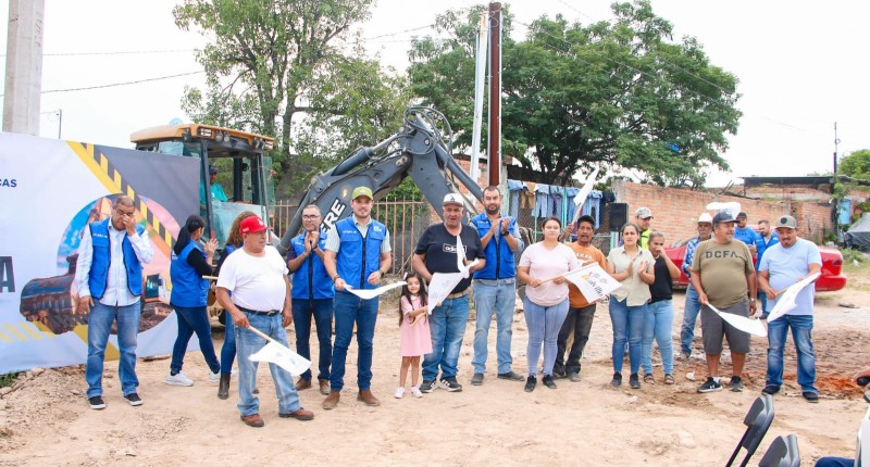 CALVILLO TRABAJA EN LA REHABILITACIÓN DE LA RED DE ALCANTARILLADO DE LA CALLE PRIVADA LINDAVISTA, EN LA LABOR