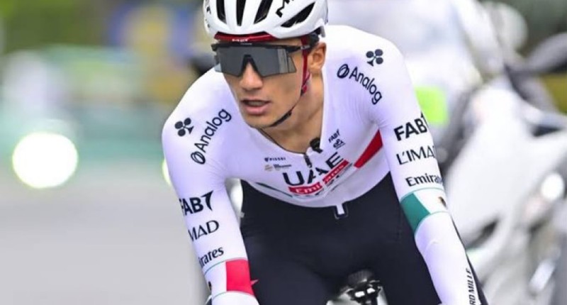 ISAAC DEL TORO LOGRA MANTENERSE EN SEGUNDO LUGAR EN LA VUELTA A ALEMANIA 2026