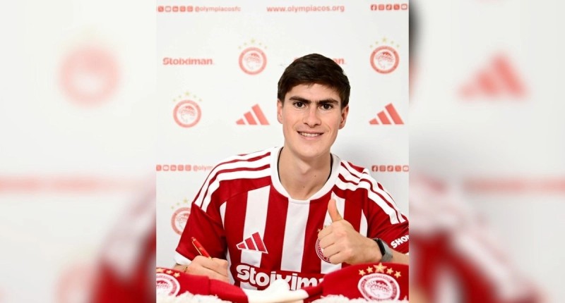 OFICIAL, `HORMIGA´ GONZÁLEZ ES NUEVO DELANTERO DE OLYMPIACOS; CLUB LE DA BIENVENIDA
