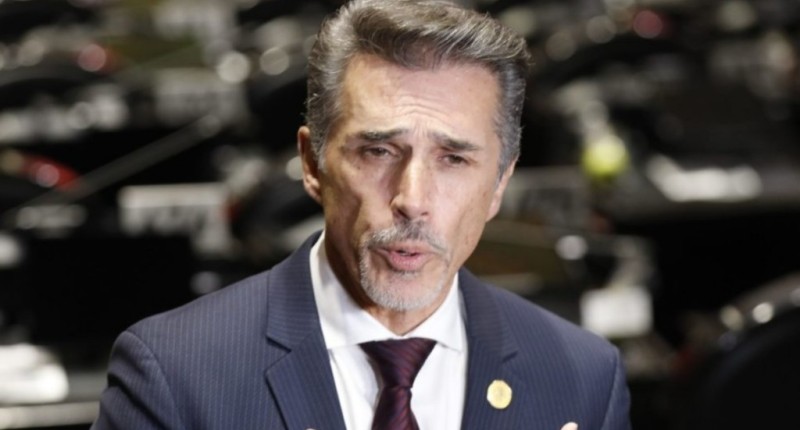 CONCEDEN LICENCIAS POR TIEMPO INDEFINIDO A DIPUTADOS FEDERALES SERGIO MAYER Y HUGO ERIC FLORES