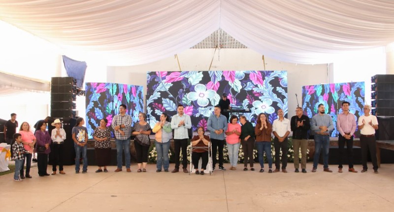 FESTEJAN A LOS ABUELITOS EN CALVILLO 