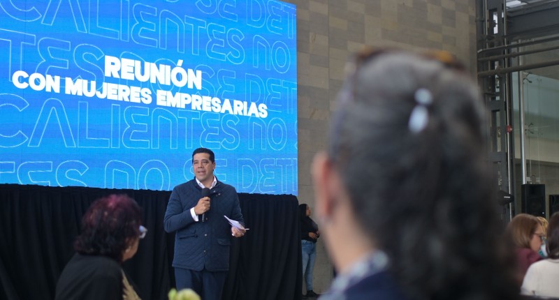 FORTALECE ALCALDE DE AGS, LEO MONTAÑEZ, ALIANZA CON MUJERES EMPRESARIAS
