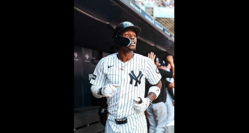 ASTROS DOMINAN A YANKEES Y ATLANTA BLANQUEA A LOS DODGERS EN UNA JORNADA DE PITCHEO IMPLACABLE