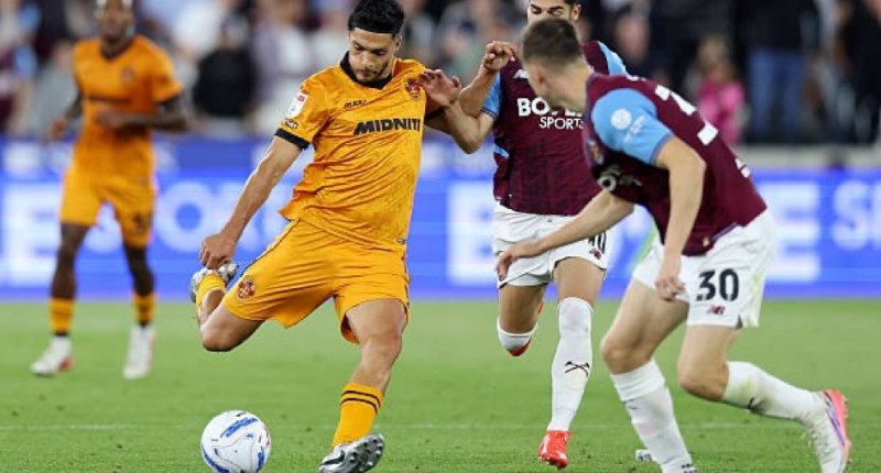  RAÚL JIMÉNEZ  ES TITULAR,  Y DESTACA PESE A LA DERROTA DEL WOLVERHAMPTON ANTE EL WEST HAM