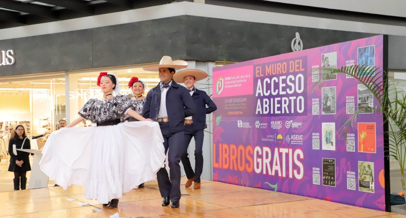 LA FERIA DEL LIBRO DE LA UAA LLEGA A ALTARIA Y ACERCA EL CONOCIMIENTO UNIVERSITARIO A NUEVOS ESPACIOS