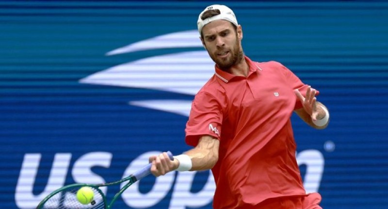 KHACHANOV VUELA A SEMIFINALES DEL US OPEN TRAS EL ABANDONO POR LESIÓN DE BLOCKX