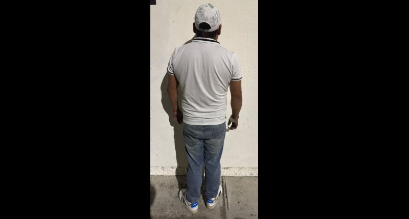 DETIENEN A TRES SUJETOS EN PODER DE  DROGA QUE PRETENDÍAN INGRESAR POR EL SUR A AGS A BORDO DE UN VEHÍCULO CON VIDRIOS POLARIZADOS