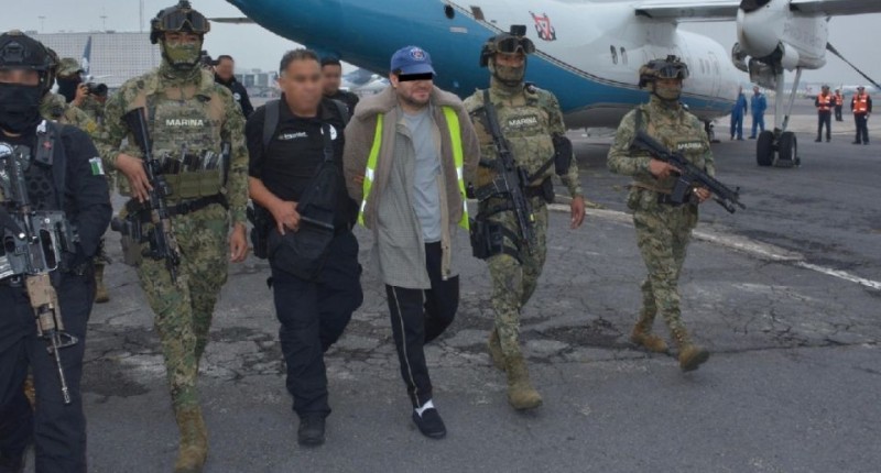 TRASLADAN AL `CAPITÁN SOL´ PIEZA CLAVE EN LA RED DE HUACHICOL DE LOS HERMANOS FARÍAS