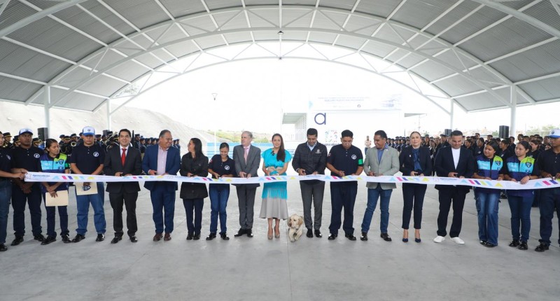 ENTREGA TERE JIMÉNEZ NUEVO BACHILLERATO AL SURORIENTE DE AGUASCALIENTES