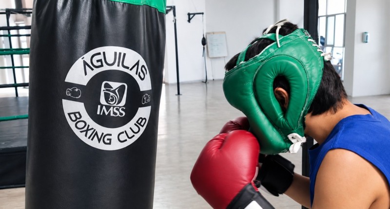 DE LA ALBERCA AL RING, OFRECE IMSS AGUASCALIENTES ACTIVIDADES PARA CONSERVAR LA SALUD 