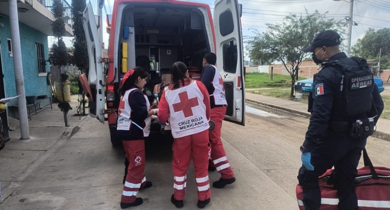GRUPO DE OPERACIONES AÉREAS DEL MUNICIPIO DE AGS BRINDA ATENCIÓN A HOMBRE QUE CONVULSIONÓ EN LA COMUNIDAD MONTORO