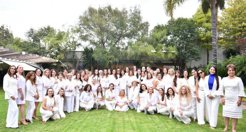 RECONOCE TERE JIMÉNEZ APORTACIONES DE MUJERES EMPRESARIAS AL DESARROLLO DE AGUASCALIENTES