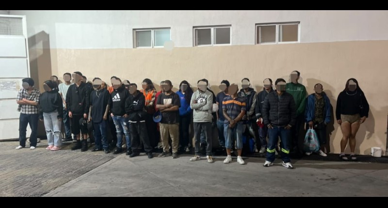 SALDO DE 26 DETENIDOS ARROJÓ EL OPERATIVO ANTI PANDILLAS IMPLEMENTADO LA NOCHE DE ESTE VIERNES POR LA SECRETARÍA DE SEGURIDAD PÚBLICA DEL ESTADO EN EL ORIENTE DEL MUNICIPIO DE AGUASCALIENTES.